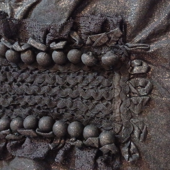 BCBG Maxazria top - Picture 15 of 16